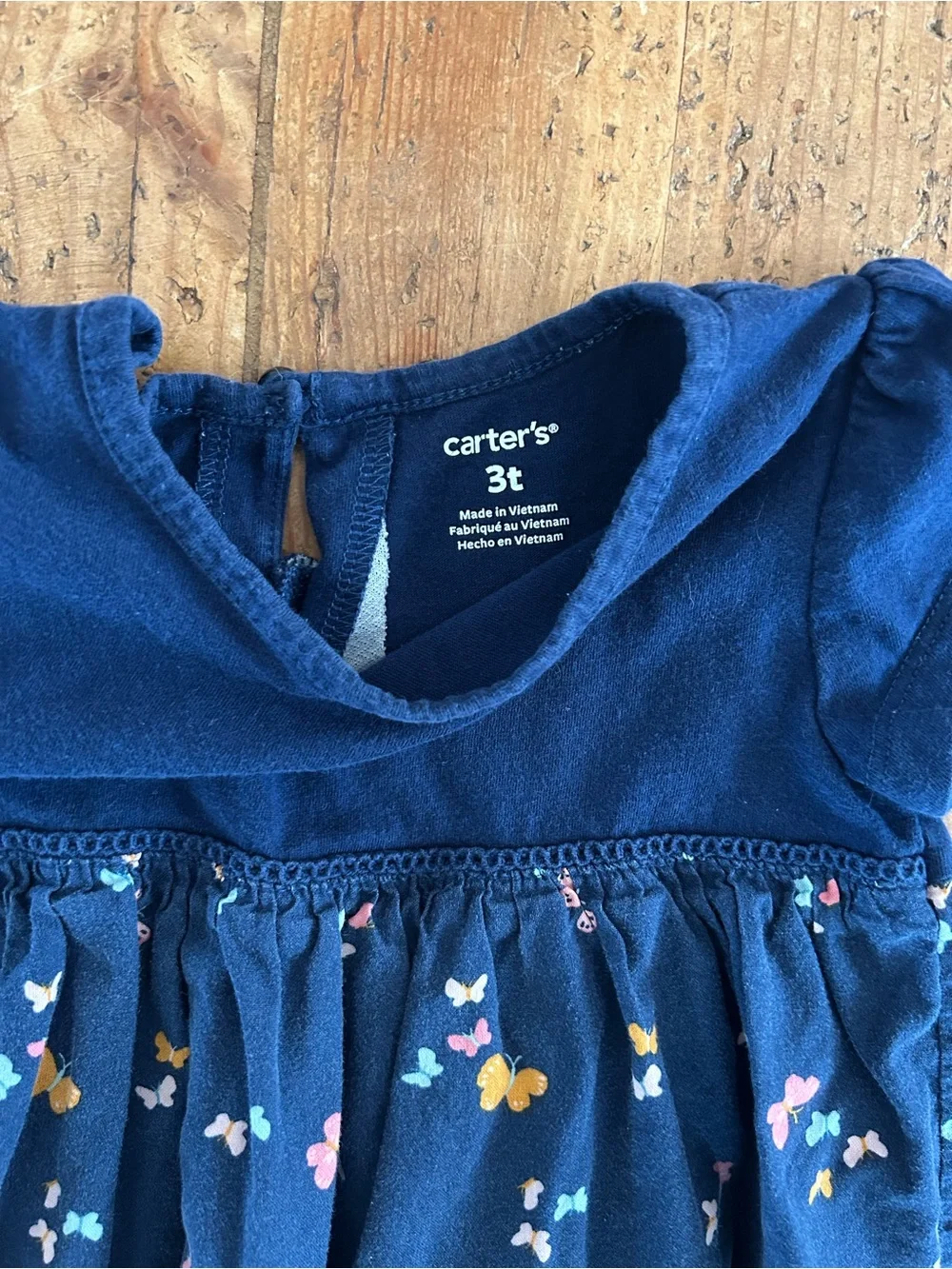 Bundle of 5 3T Girls Shirts & 1 Dress